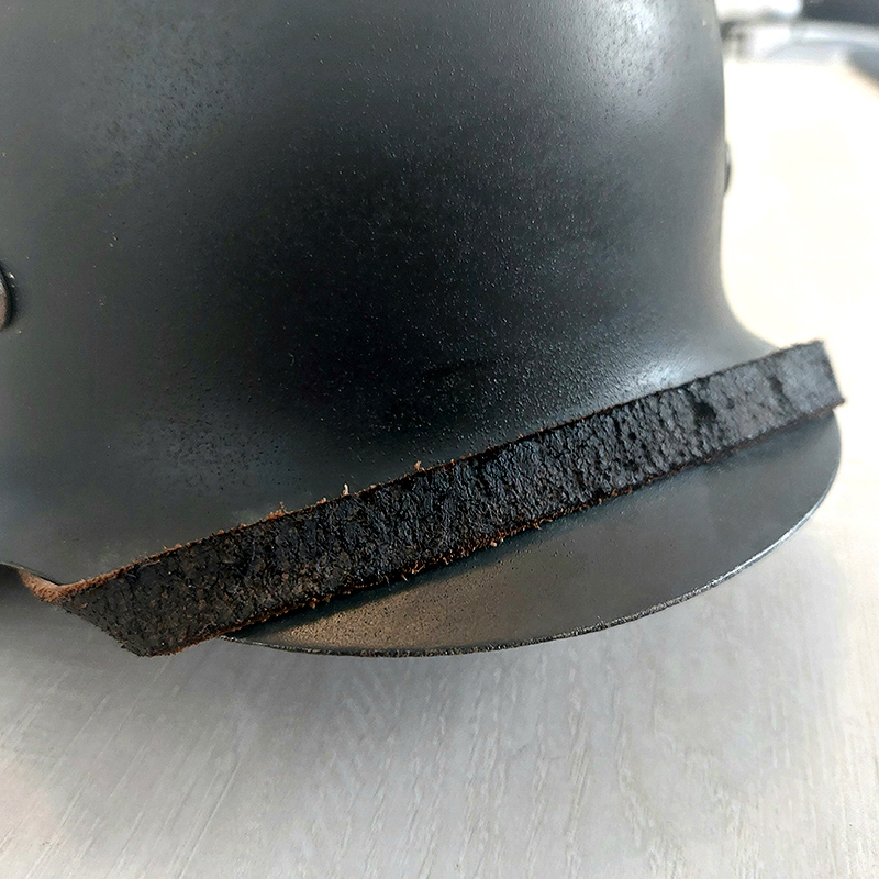 Casque Allemand Modèle 42
